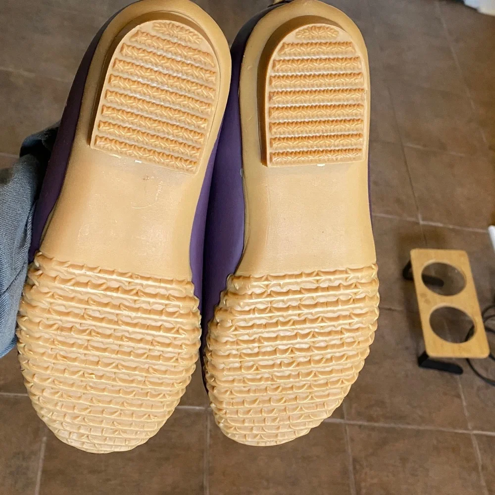 JBU Duck Shoes